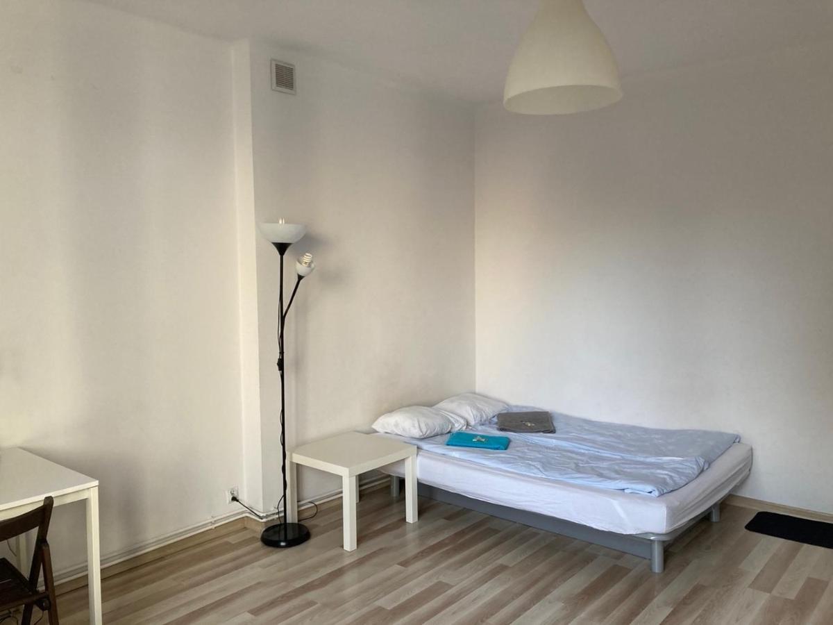 Dwuosobowy Pokoj W Mieszkaniu Czteropokojowym W Centrum Gdyni. Apartment กดิเนีย ภายนอก รูปภาพ
